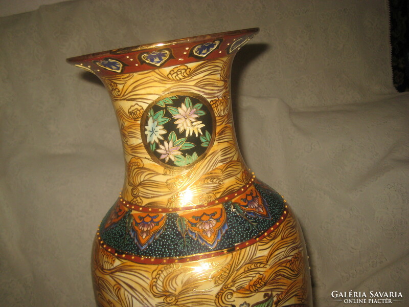 Oriental floor vase, hand painted, with a lot of gold, flawless, approx. 60 cm