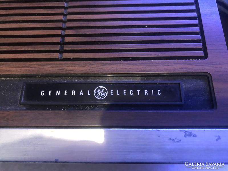 Generál Electric Retró asztali rádiós óra,ébresztőóra