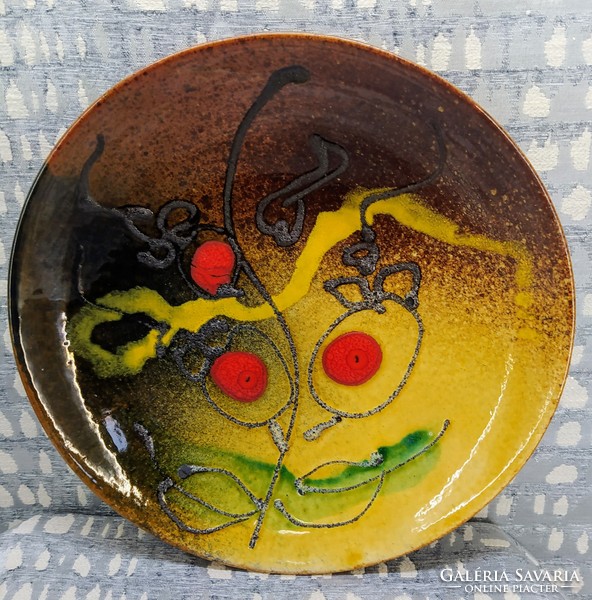 Retro ceramic decorative plate (sarcade)