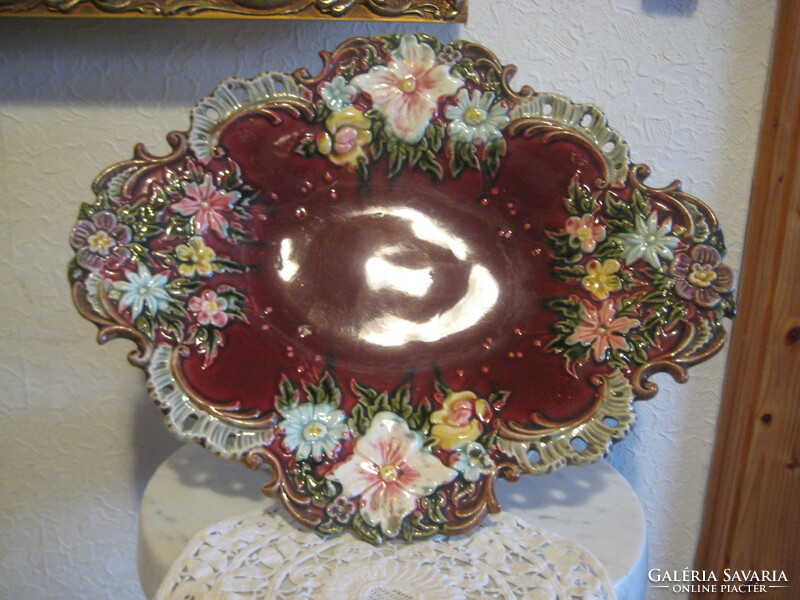 Eichwald, oval fruit bowl, richly decorated, beautiful majolica object, 36 x 28 cm