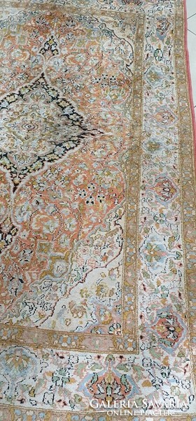 Real caterpillar silk 125x195 hand-knotted Persian carpet vf_49