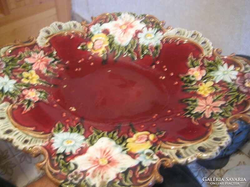 Eichwald, oval fruit bowl, richly decorated, beautiful majolica object, 36 x 28 cm