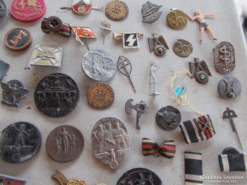 WW2, German badge, marked, original 54 pieces, freikorps und winter hilfswerk