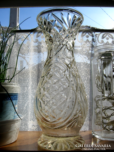 Art deco ananász mintás sárgás kristály váza