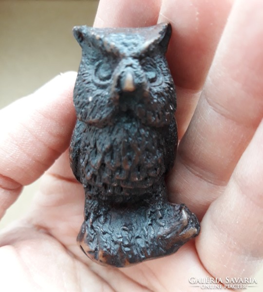 Owl polyresin figurine