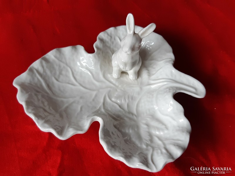 Bunny porcelain offering