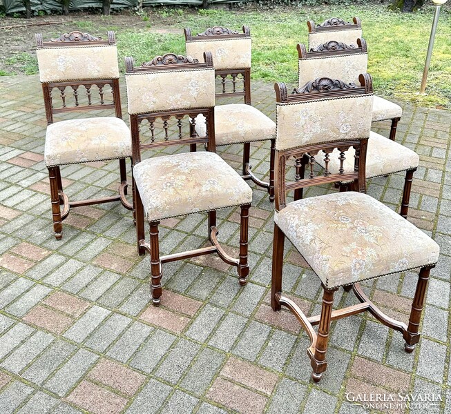 Neoreneszánsz székek