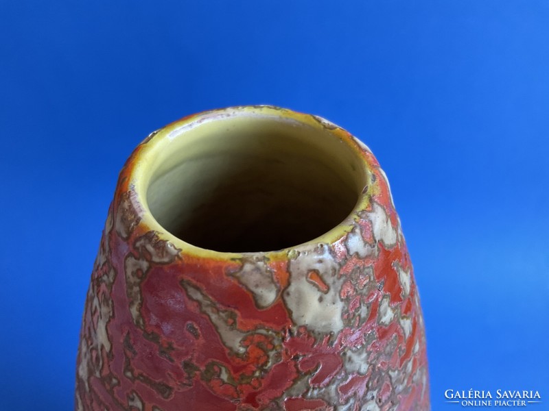 Tófej cigar-shaped vase