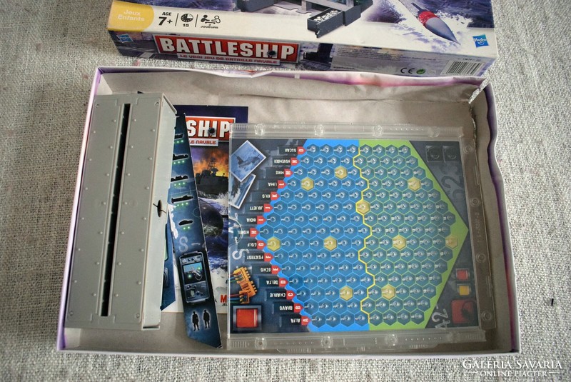 Old board game torpedo battleship hasbro French game