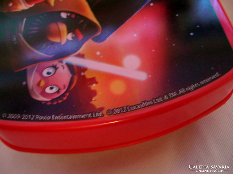 Angry birds star wars snack box