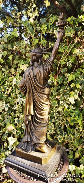 Szabadság szobor (New York) - Monumentális műalkotás
