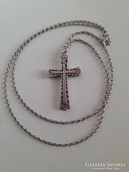 Old retro cross pendant on a long chain, richly silver-plated, in beautiful condition