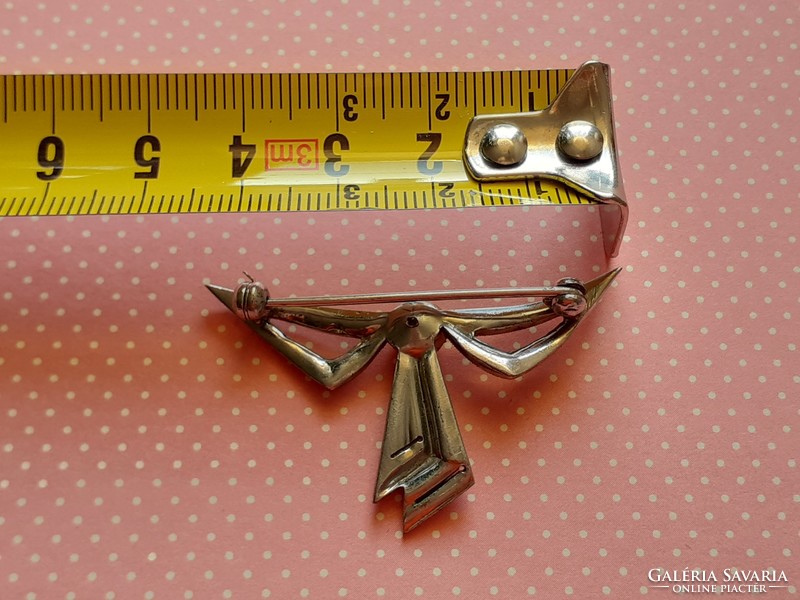 Vintage stone brooch bow-shaped women's badge