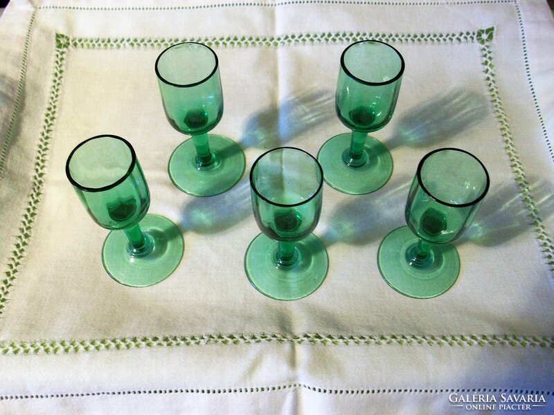 4 Pcs. Brandy/liqueur glass with sole