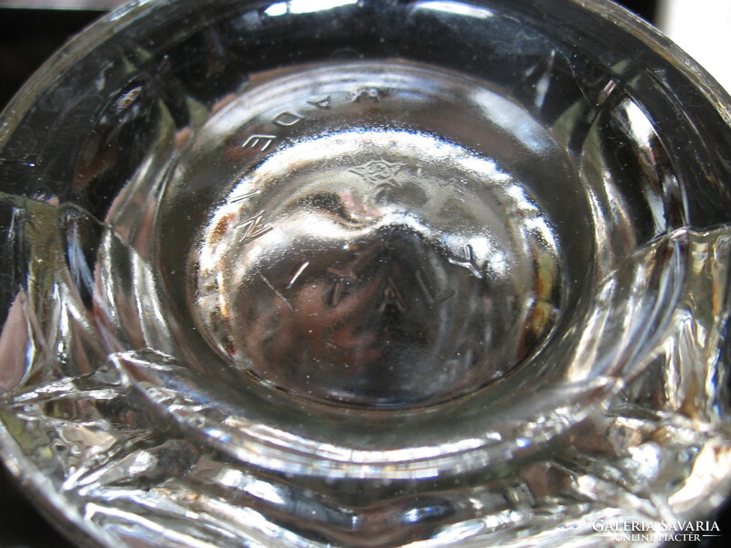 Retro art deco fidenza pressed glass vase