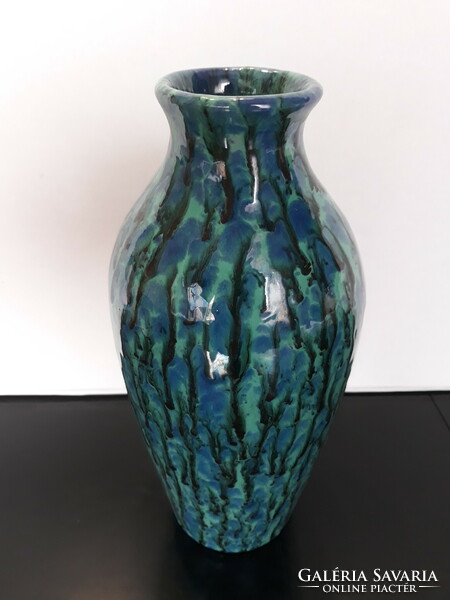 A tenger színeiben pompázó retro német kerámia váza