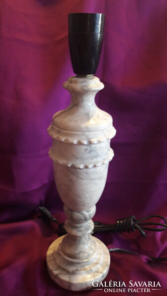 Alabaster lamp 2 (l3382)