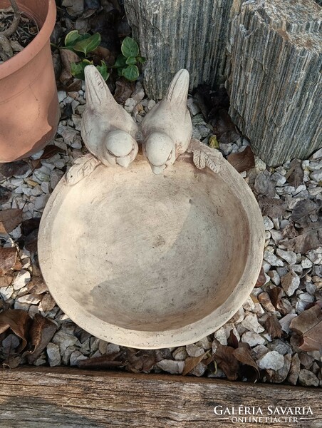 Nice garden stone bird feeder with birds bird drinker feeder bowl frost resistant artificial stone