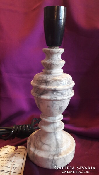 Alabaster lamp 1 (l3381)