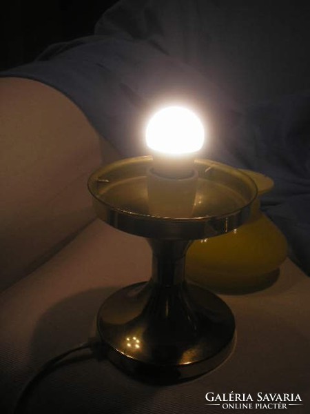 N18 FOGLALVA Régi lámpa pár talpvédősek asztali éjjeliszekrényre is porcelán foglalatosak