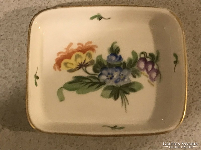 Herend porcelain bowl, 8.5 x 7 cm