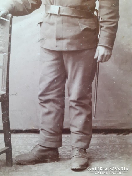 Antik fotó katona műtermi fénykép