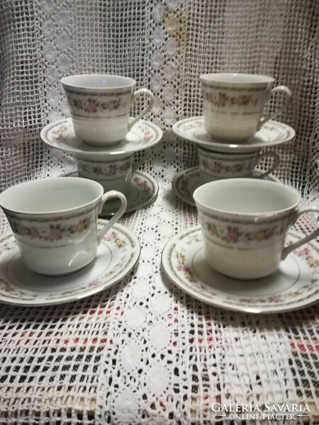 Porcelain coffee set + two bowls