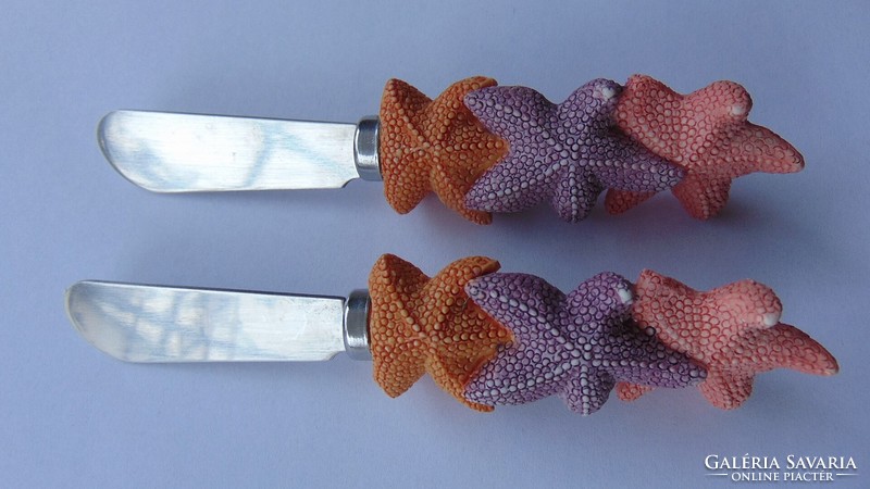 Pair of retro starfish handle butter knives