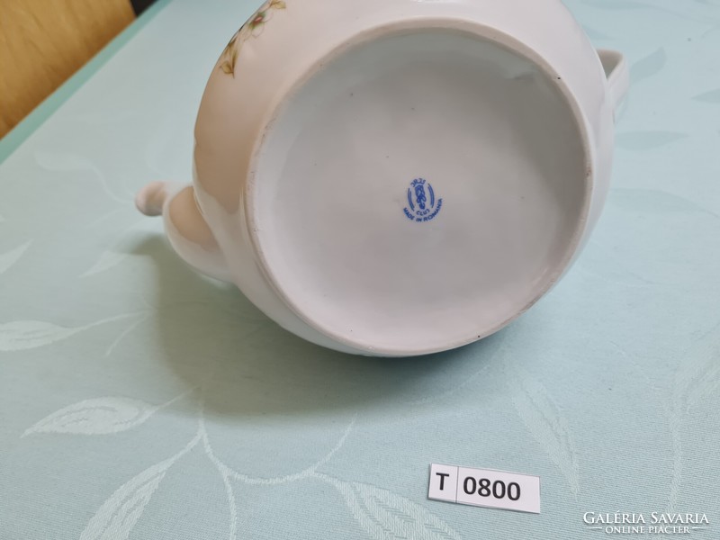 T0800 Cluj Romanian tea pourer