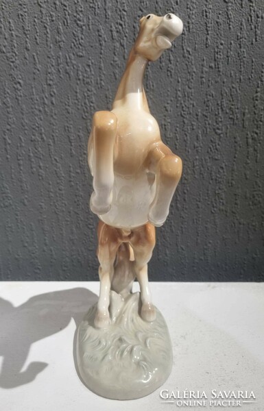 Royal Doux porcelán ló szobor - 51112
