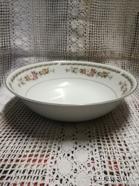 Porcelain coffee set + two bowls