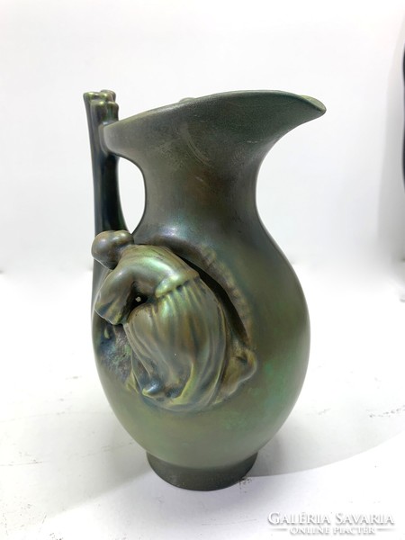Art Nouveau eosin-glazed Zsolnay shield seal harvest jug, spout - 50149