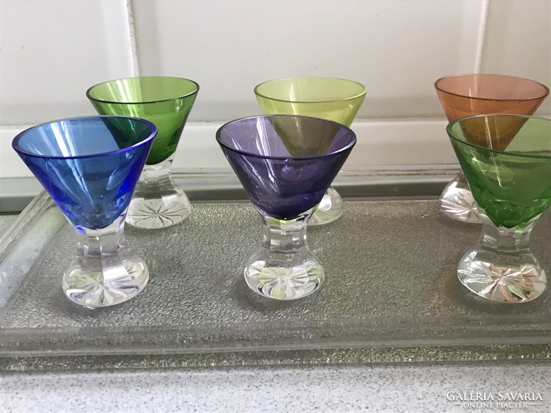 Incised, peeled colored liqueur glasses with glass trays