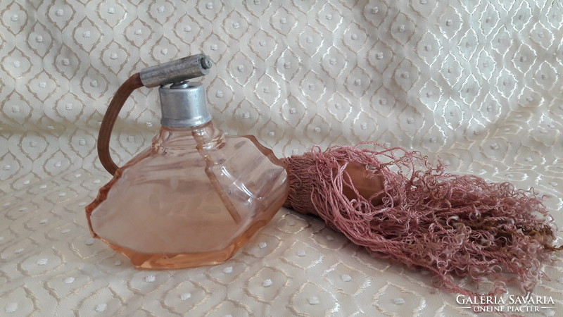 Régi pumpás parfümös üveg (L3420)
