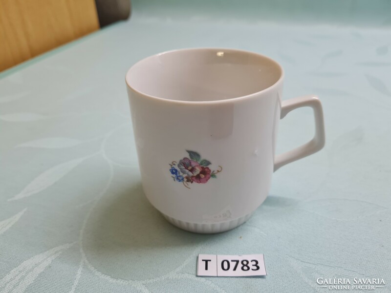 T0783 Zsolnay mug
