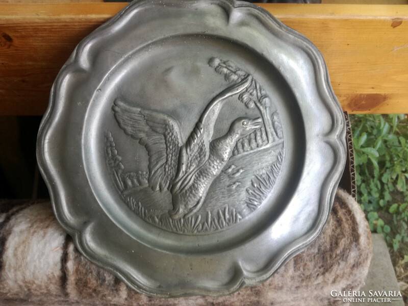 Antique wild duck pewter plate wall plate - 23 cm