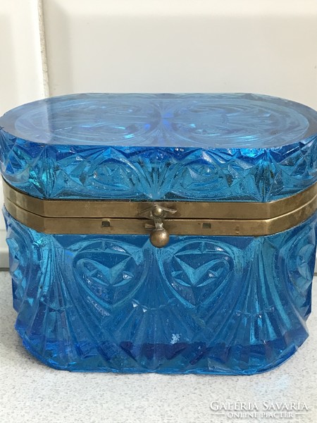 Antique pressed glass tea box in gentian blue, 13.5 x 9 x 9.5 cm
