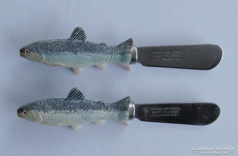 Pair of retro fish, fish-handled butter knives