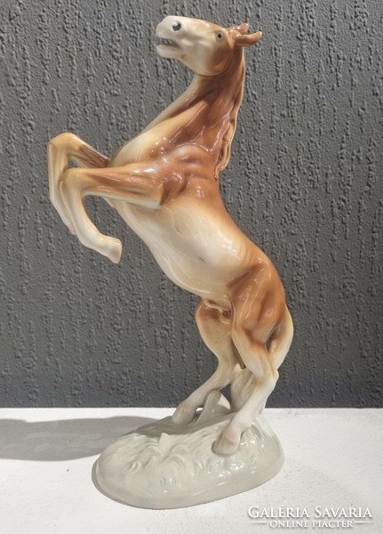 Royal Doux porcelán ló szobor - 51112