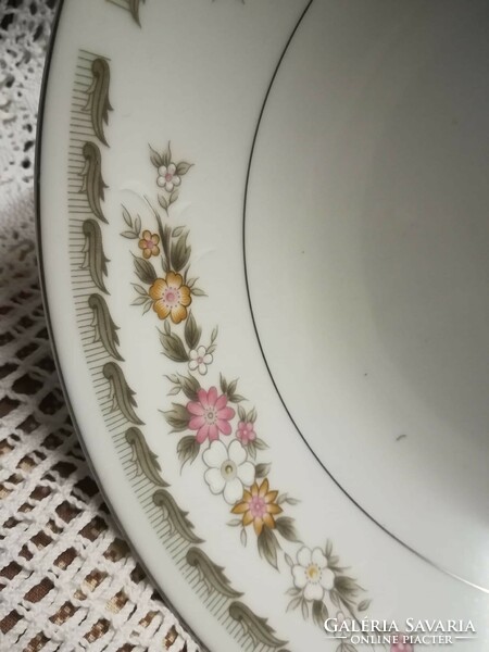 Porcelain coffee set + two bowls