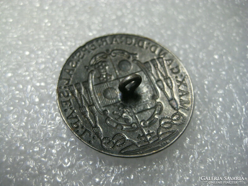Katonai gomb  ,  1 db 27 mm