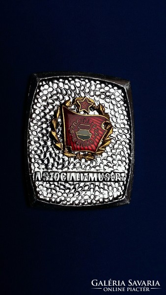 Socialist brigade badge and plaque