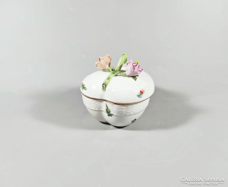 Herendi, heart-shaped box with bouquet de saxe pattern, hand-painted porcelain, flawless! (Bt011)
