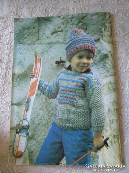 Children in knitwear, up to six years old, recommend!