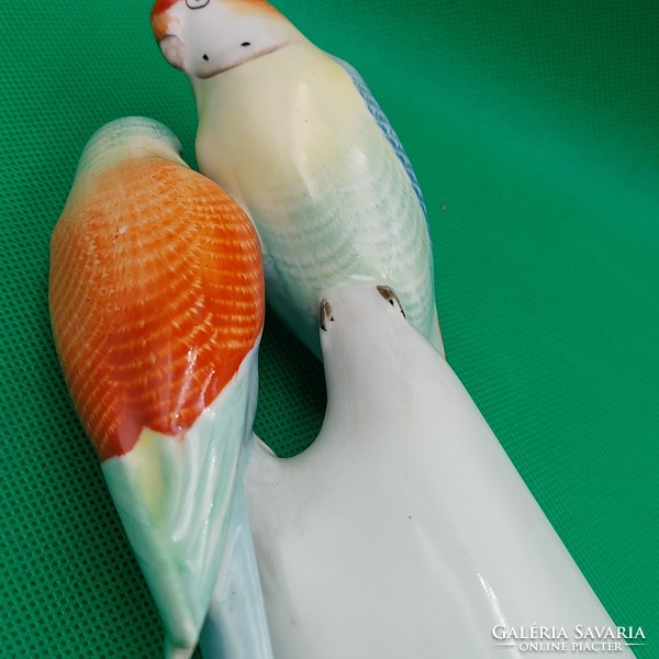 Béla Balogh raven house parrot couple figurines