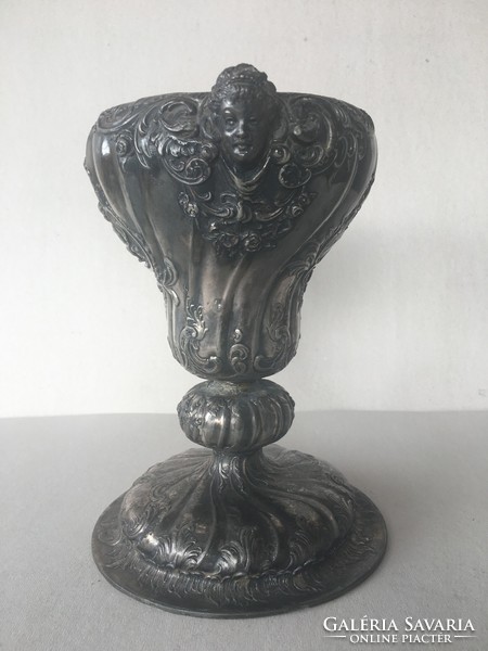 Silver-plated lamp base/basto with beautiful puttos