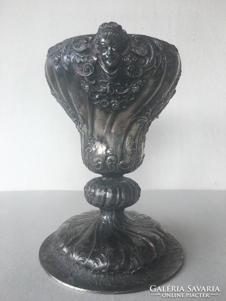 Silver-plated lamp base/basto with beautiful puttos