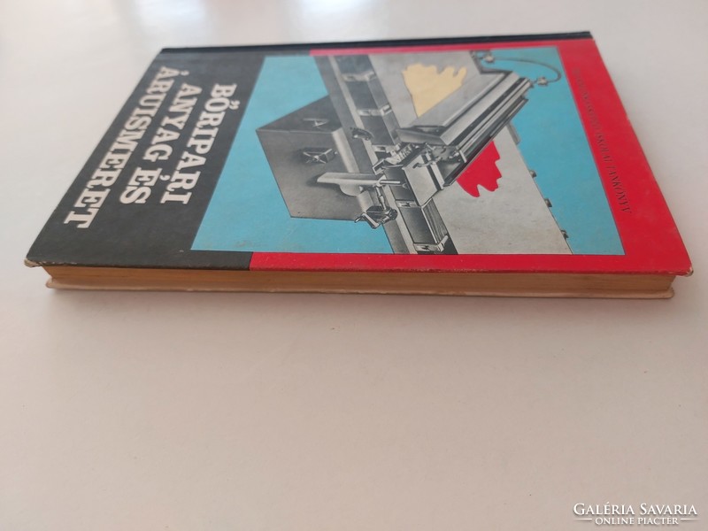 Régi szakkönyv 1975 Bőripari anyag és áruismeret
