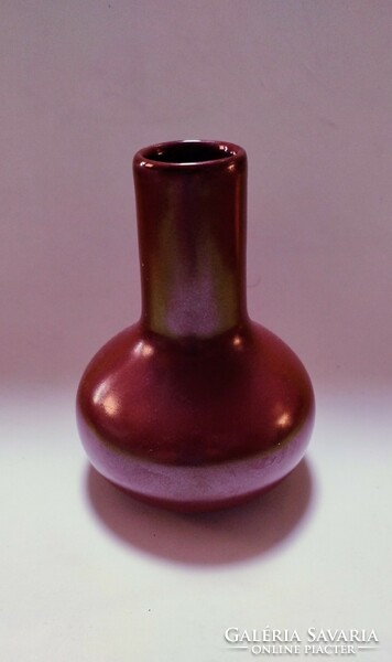 Small ceramic fiber vase