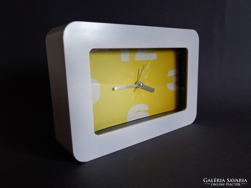 Kare retro design alarm clock, very rare, 1990s